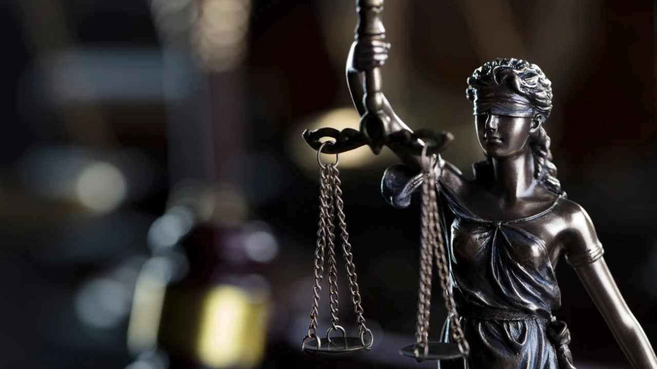 Bir Dosyadan Fazlası: İnsan Odaklı Hukuk Yaklaşımı Neden Fark Yaratır?