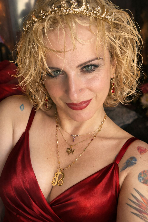 Venera 'nin sevdasının masalı.. ( Bölüm 8 )