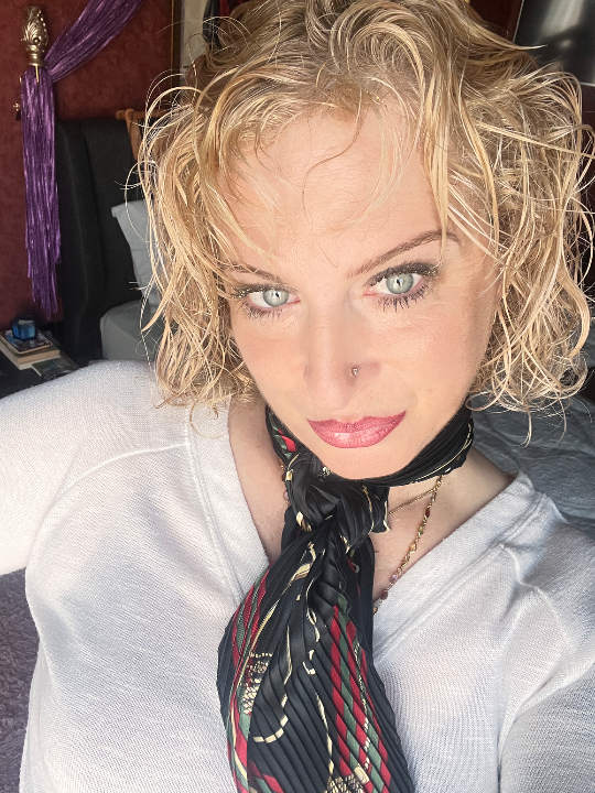 Duygularınıza izin verin....